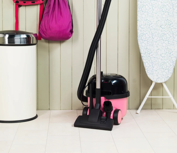 Profesjonalny odkurzacz do domu, biura i hotelu Numatic HET 160 Hetty