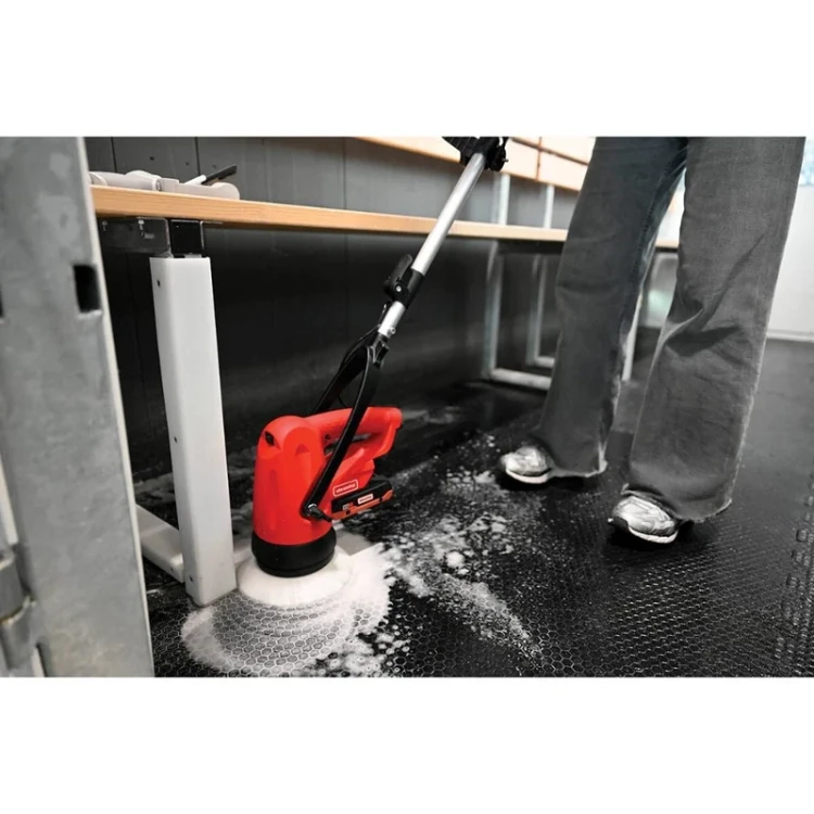 mycie-trudno-dostepnych-miejsc-szorowarka-reczna-cleanfix-scrubby-cas_800x.webp